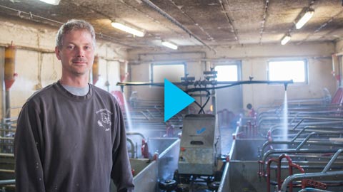 Hvidtfeldtgaard-griseproduktion-langeland-service-aftale-sikrer-stabil-drift-uden-bekymringer-og-nedbræk-480x270 Serviceaftale sikrer stabil drift uden bekymringer og nedbræk af Hvidtfeldtgaards vaskerobotter